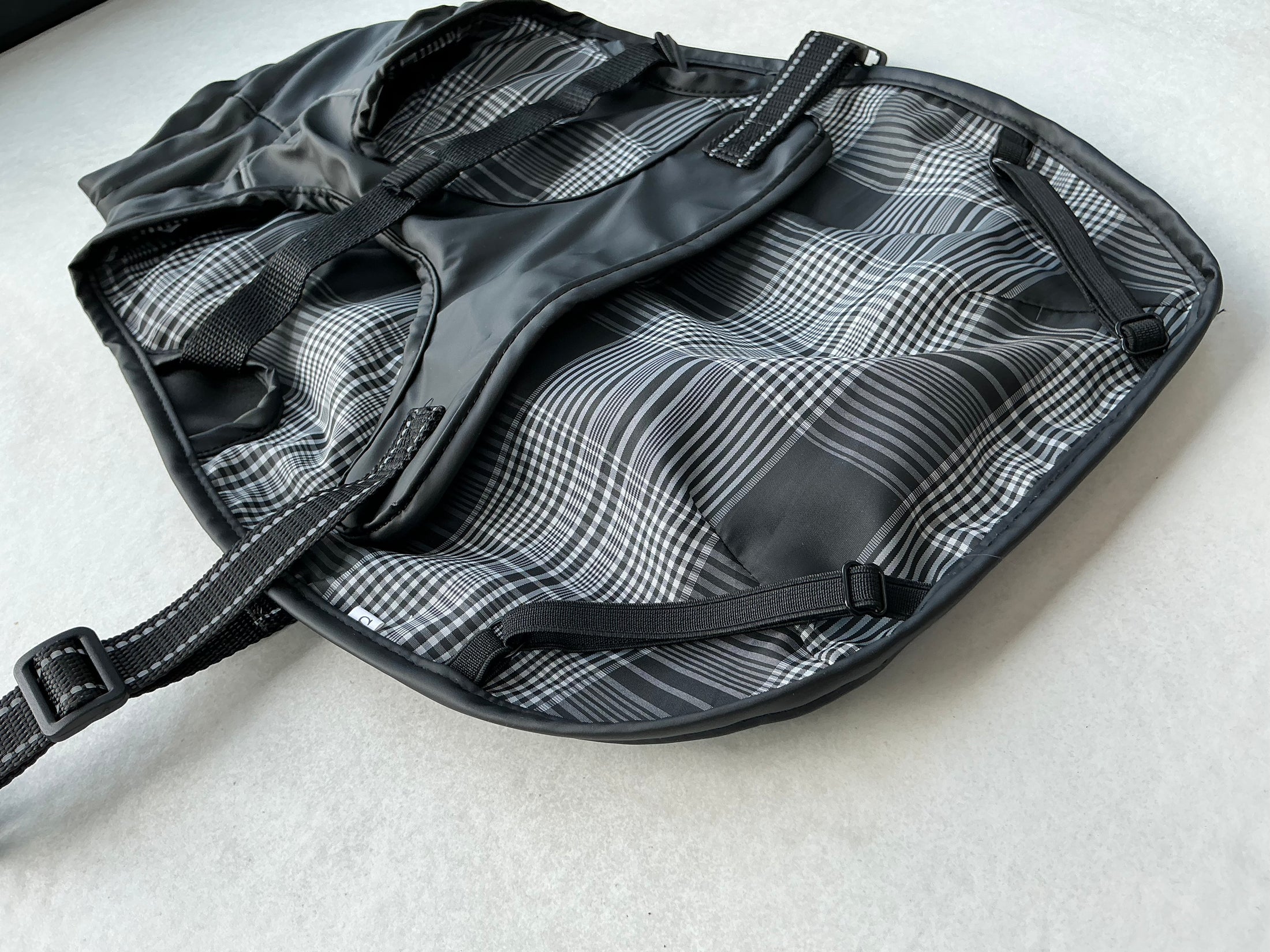 Bark Mac (Black)