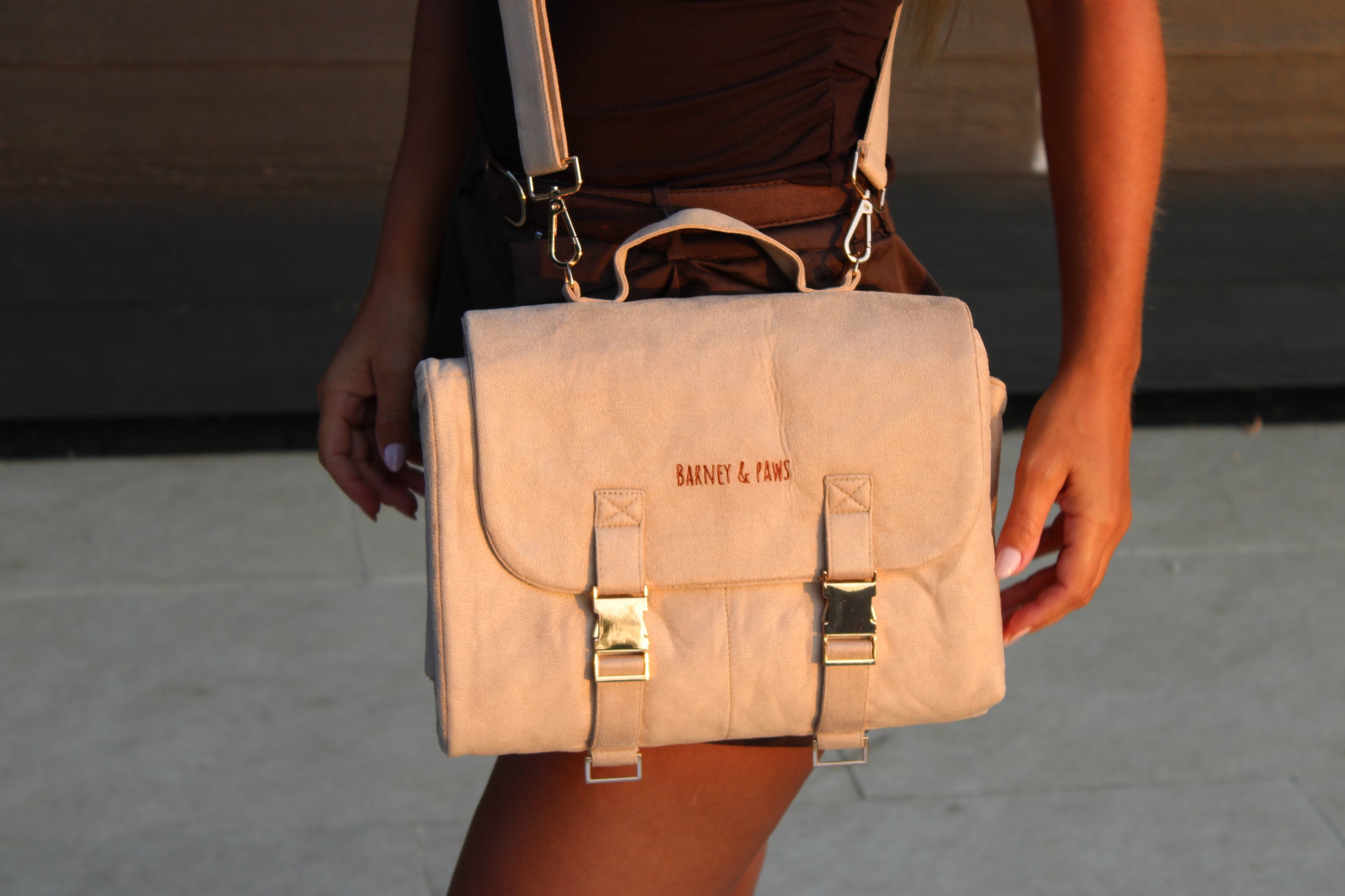 2-in-1 Cool & Settle Satchel