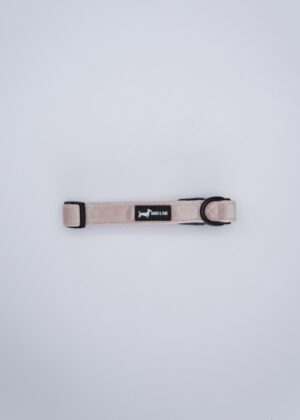 "Velvet Petal" Collar